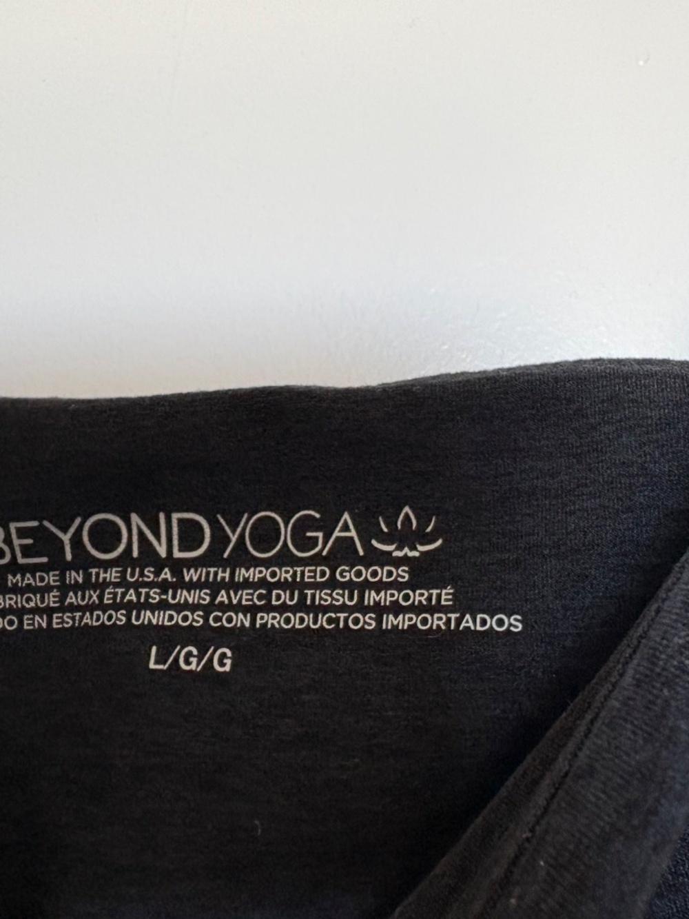 Beyond Yoga Sports Bra black - Picture 2 of 4